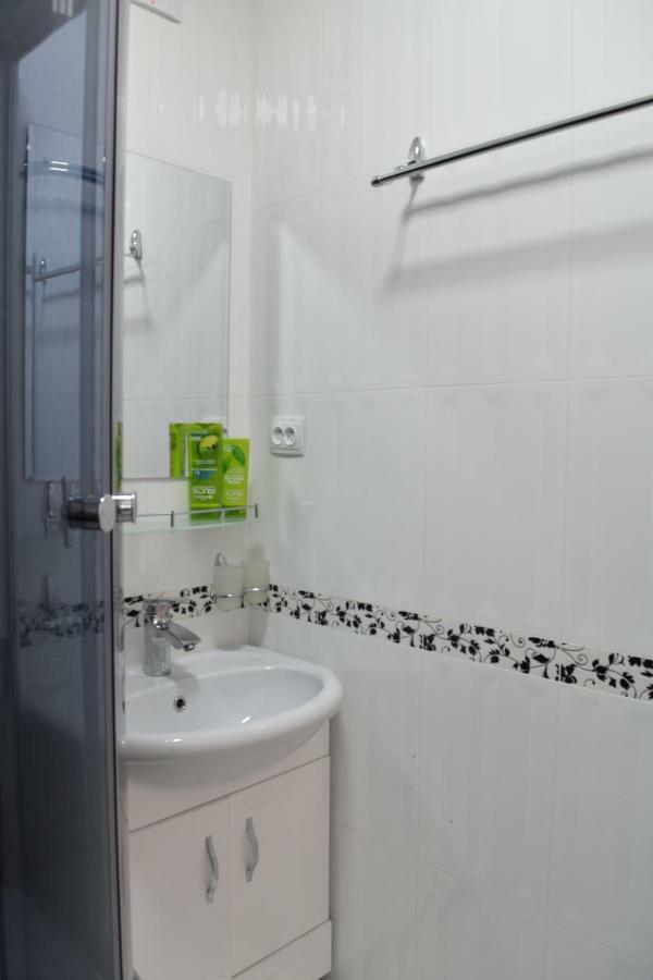 Hostel Sebzor Tashkent Exterior photo